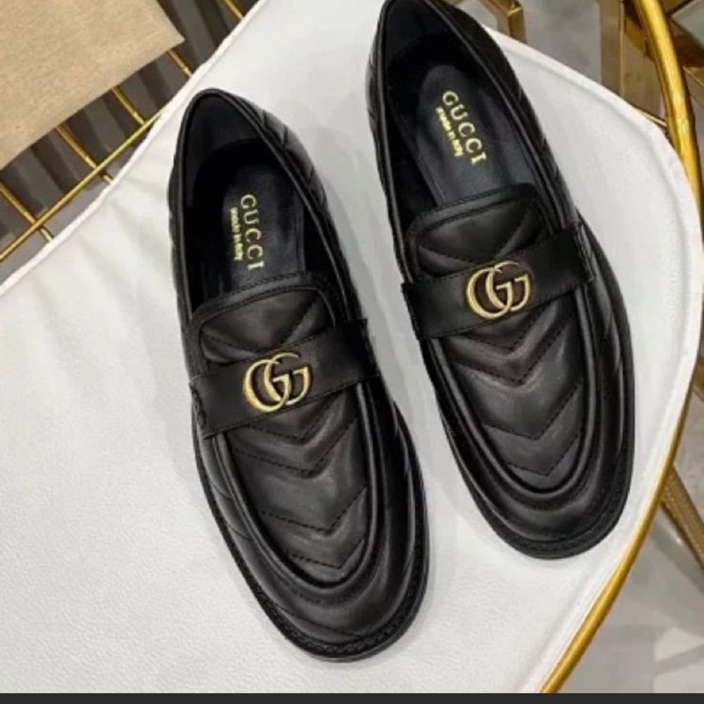 Shoes Size 7.5